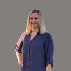 Kyla Cruz, PT, DPT, CSCS | Clinic Director Ladera Heights Los Angeles California